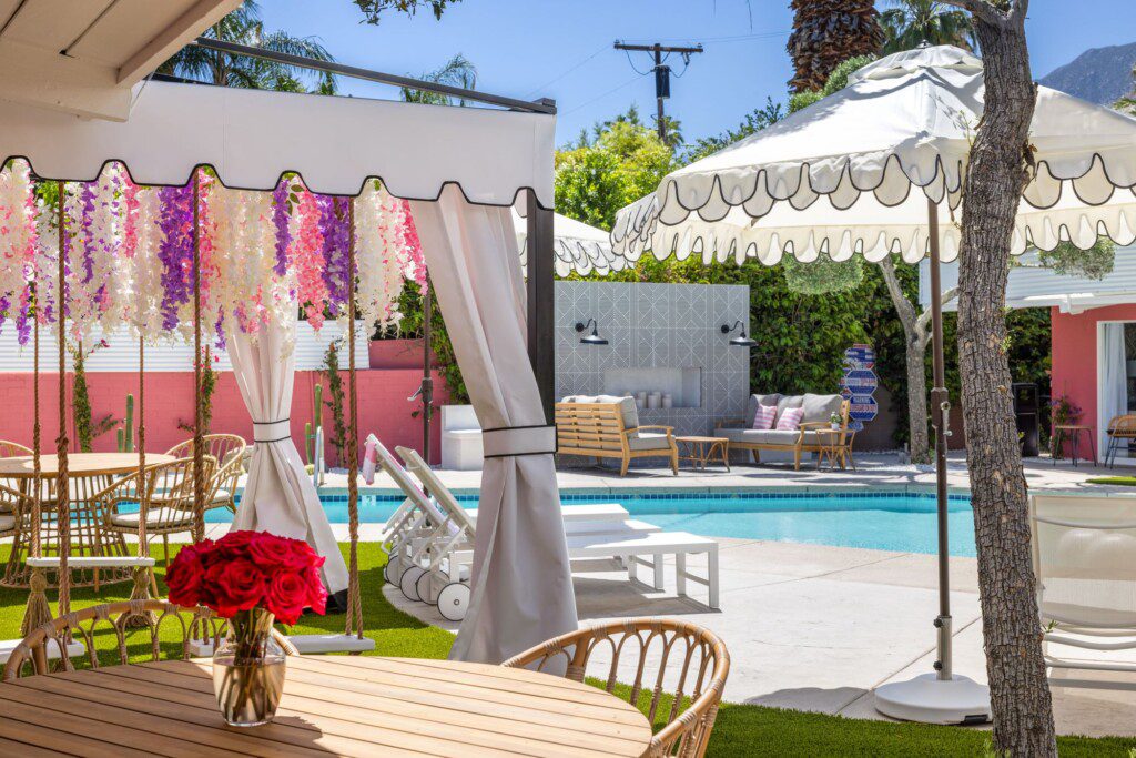 The Muse Hotel Pool and Outdoor Dining